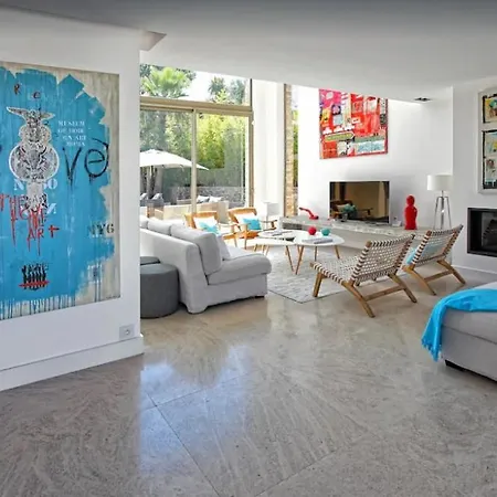 Tatil Evi Contemporary Luxury In