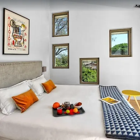 Tatil Evi Contemporary Luxury In Saint-Tropez